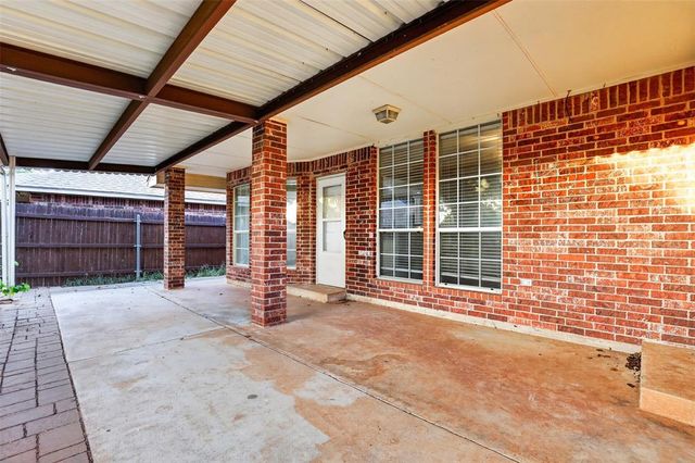 1309 Ethan Lane, Yukon, OK 73099