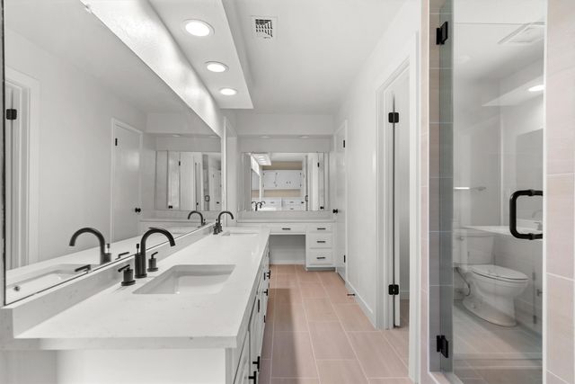 903 Leslie Drive, Arlington, TX 76012