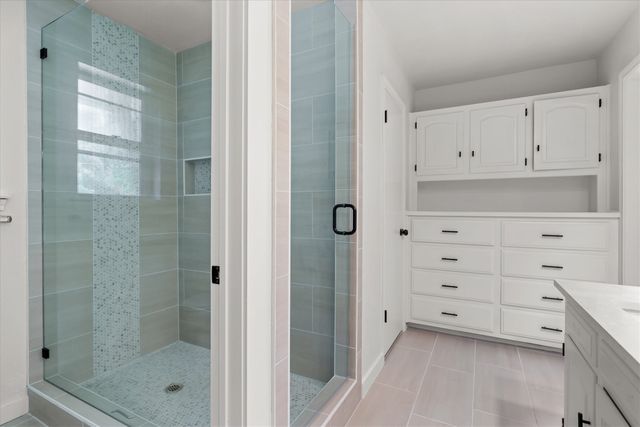 903 Leslie Drive, Arlington, TX 76012