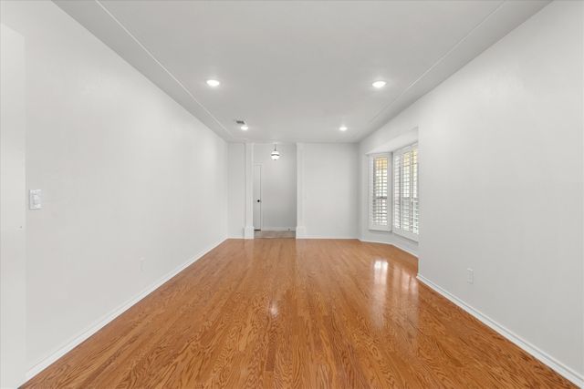 903 Leslie Drive, Arlington, TX 76012