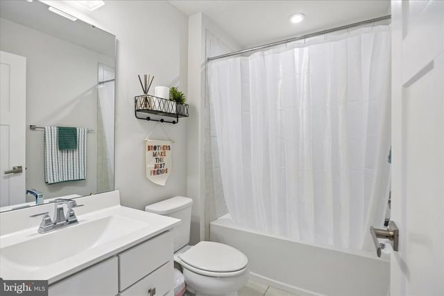 102 NATHAN, Cinnaminson, NJ 08077