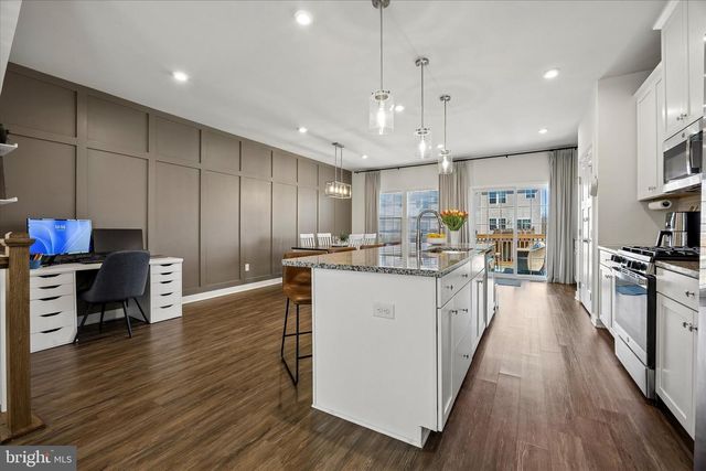 102 NATHAN, Cinnaminson, NJ 08077