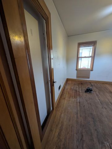 1111 Maryland Avenue E, Saint Paul, MN 55106