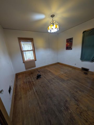 1111 Maryland Avenue E, Saint Paul, MN 55106