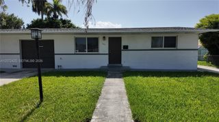220 SW 80th Avenue 220, Miami, FL 33144