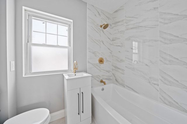 300 West St, Weymouth, MA 02188