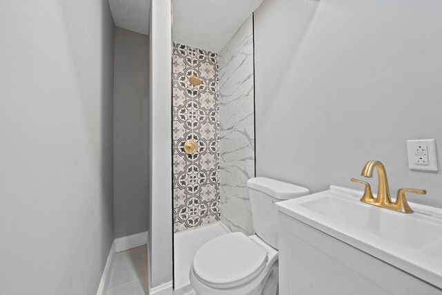 300 West St, Weymouth, MA 02188