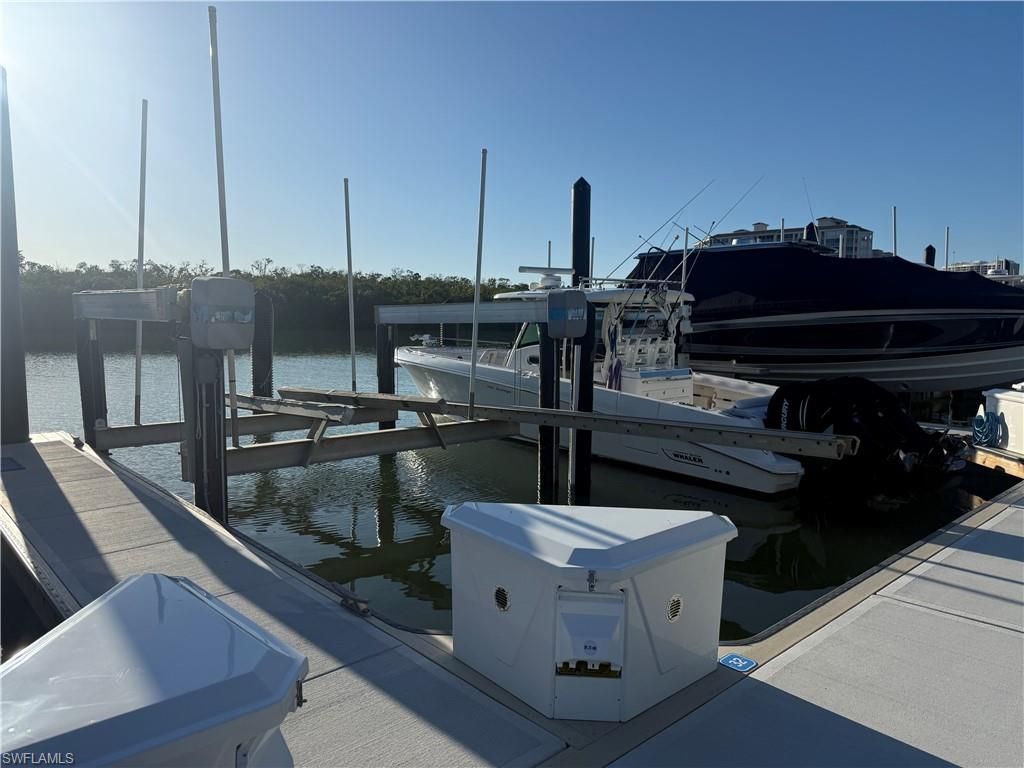 13115 Vanderbilt RD, NAPLES, FL 34110 — photo 2