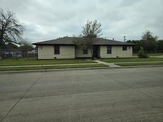 5833 Geddes Avenue, Fort Worth, TX 76107