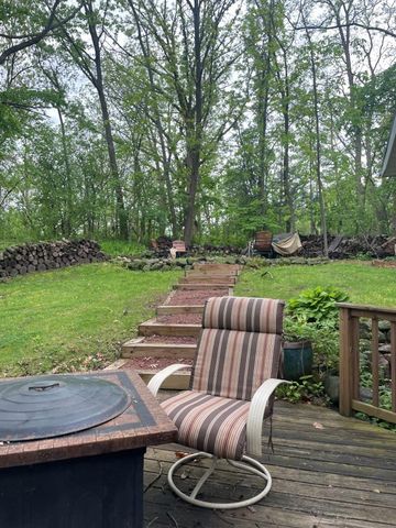 255 Vacation Boulevard, Edgerton, WI 53534