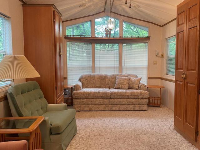 255 Vacation Boulevard, Edgerton, WI 53534