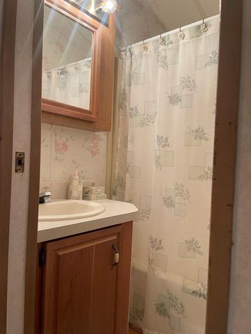 255 Vacation Boulevard, Edgerton, WI 53534