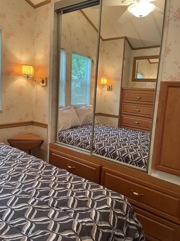 255 Vacation Boulevard, Edgerton, WI 53534