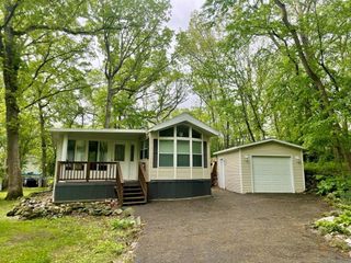 255 Vacation Boulevard, Edgerton, WI 53534