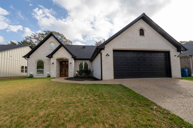 264 Ron Boyett Street, White Oak, TX 75693