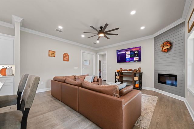 264 Ron Boyett Street, White Oak, TX 75693