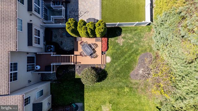 51 GLACIER DR, Berlin, NJ 08009