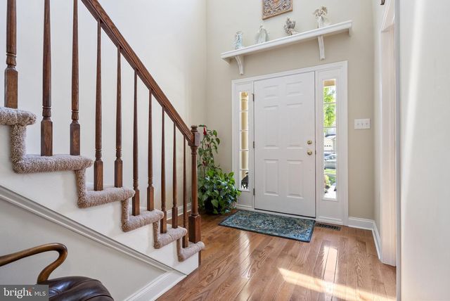 51 GLACIER DR, Berlin, NJ 08009