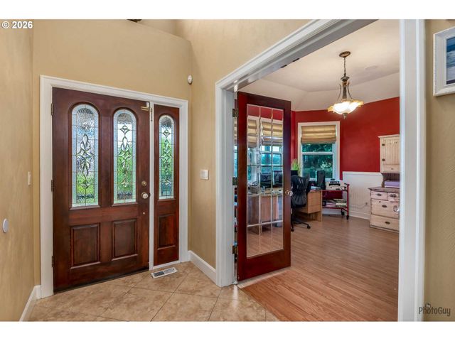 6171 FERNHILL Loop, Springfield, OR 97478