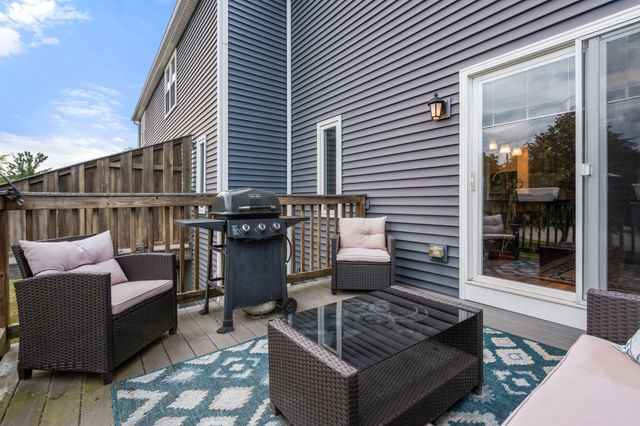 21 Welch 21, Easton, MA 02375