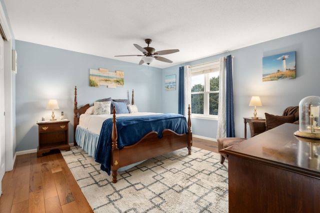 21 Welch 21, Easton, MA 02375