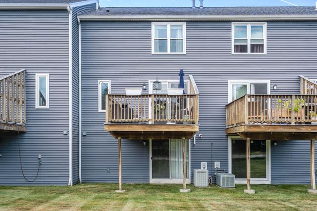 21 Welch 21, Easton, MA 02375