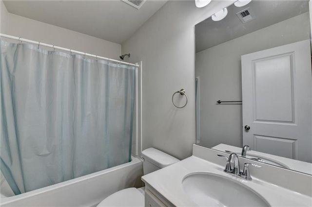 120 Buckingham Lane, Hoschton, GA 30548