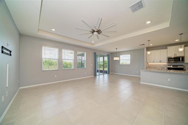 2230 MARSH HARBOUR LOOP, Bradenton, FL 34208
