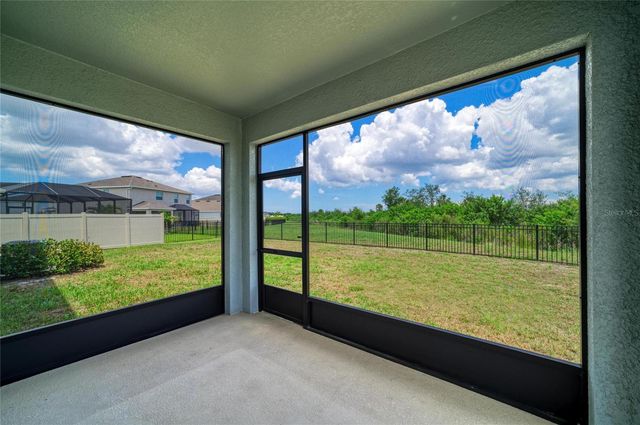 2230 MARSH HARBOUR LOOP, Bradenton, FL 34208