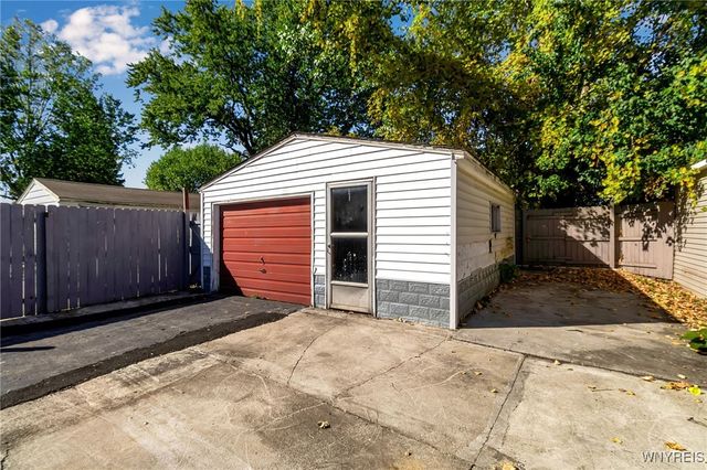 122 Gilbert Street, Buffalo, NY 14206