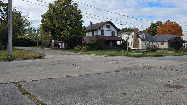 901 W 5th Street, Perry, IA 50220