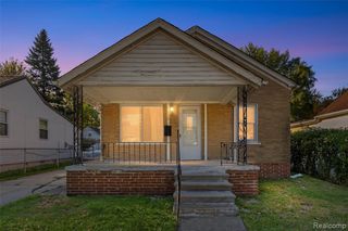 7212 Hudson Avenue, Warren, MI 48091