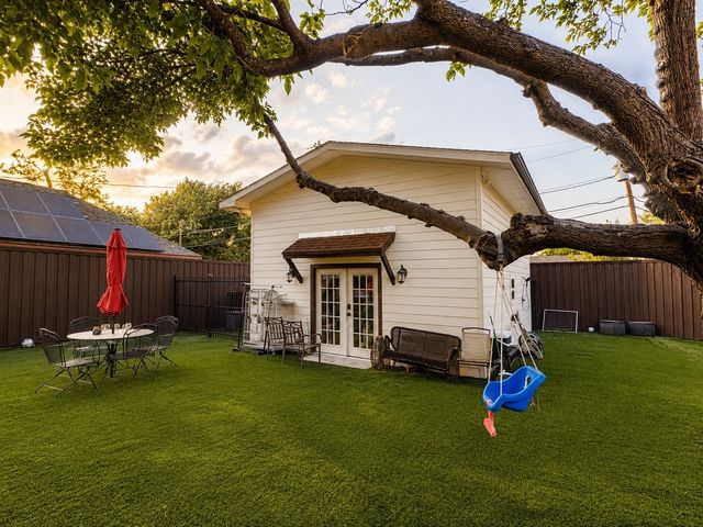 4001 Glenhaven Drive, Garland, TX 75042