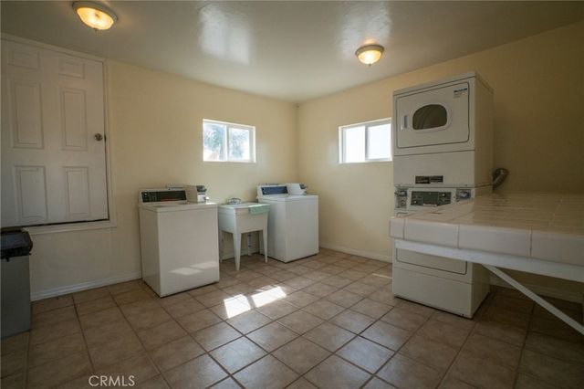 1035 Lime Avenue, Long Beach, CA 90813