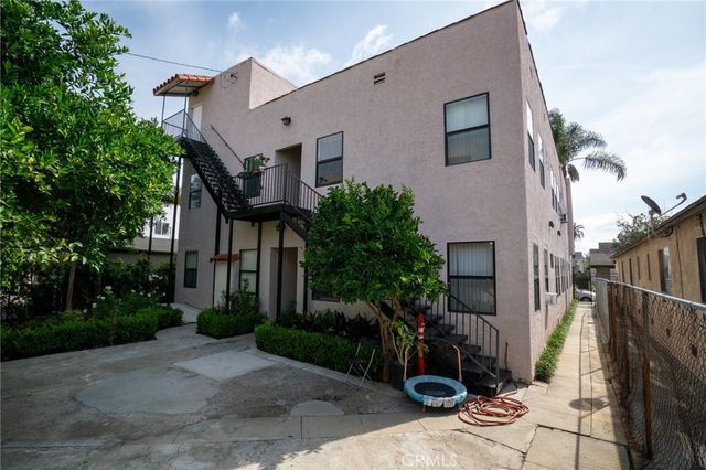 1035 Lime Avenue, Long Beach, CA 90813