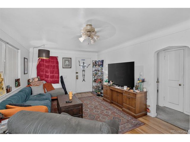 2308 Newport St, Denver, CO 80207
