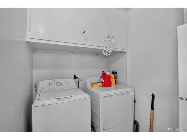 2308 Newport St, Denver, CO 80207