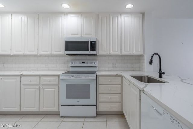 28697 Alessandria CIR, Bonita Springs, FL 34135