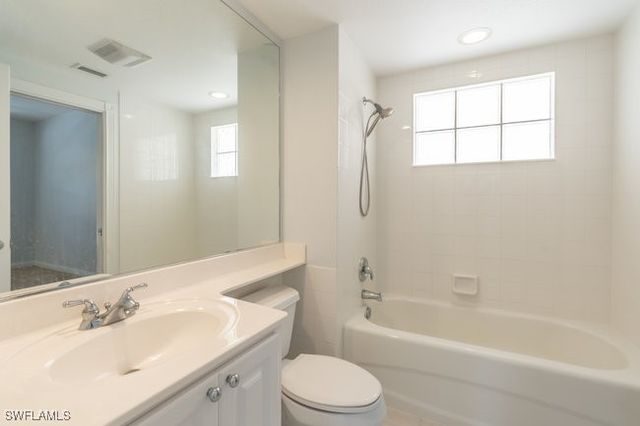 28697 Alessandria CIR, Bonita Springs, FL 34135