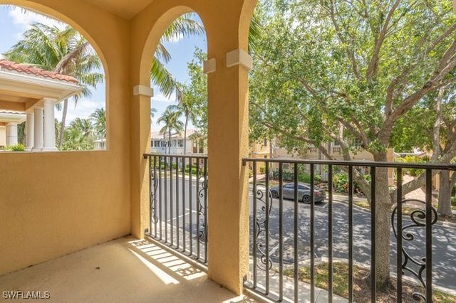28697 Alessandria CIR, Bonita Springs, FL 34135