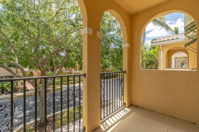28697 Alessandria CIR, Bonita Springs, FL 34135
