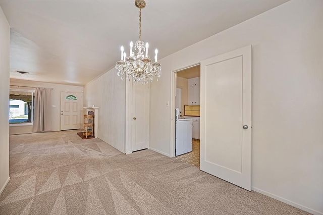 1840 La Jolla Dr, Stockton, CA 95204