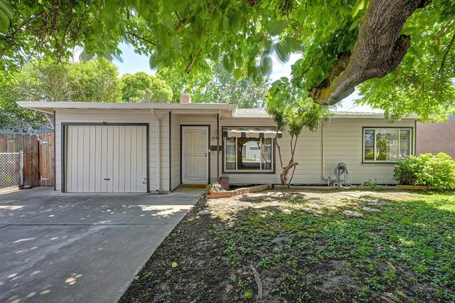 1840 La Jolla Dr, Stockton, CA 95204