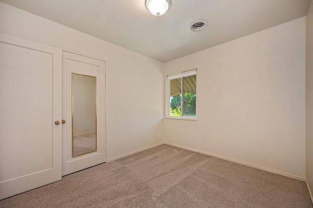1840 La Jolla Dr, Stockton, CA 95204