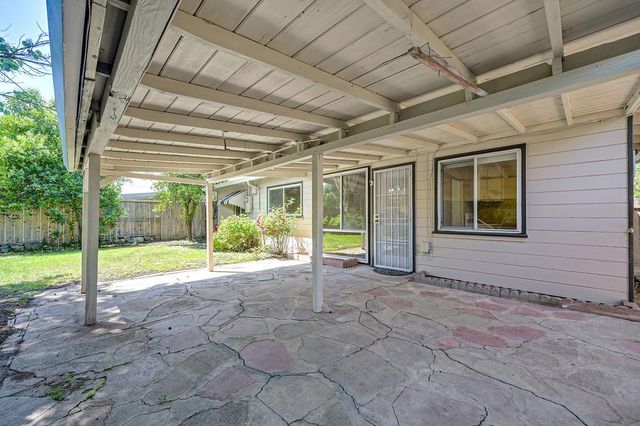 1840 La Jolla Dr, Stockton, CA 95204