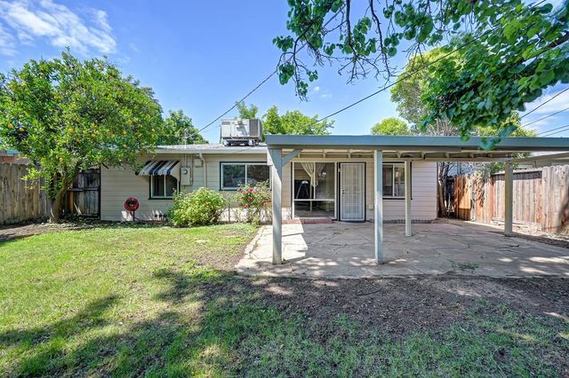 1840 La Jolla Dr, Stockton, CA 95204