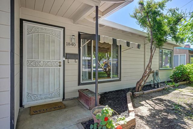 1840 La Jolla Dr, Stockton, CA 95204