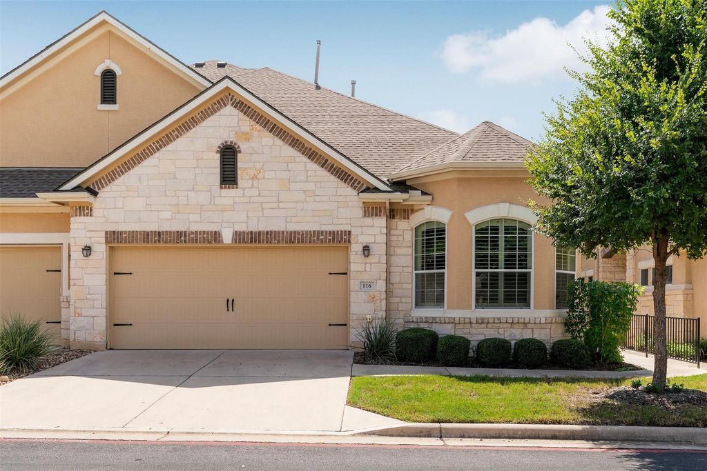 116 Perpetuation DR, Lakeway, TX 78734