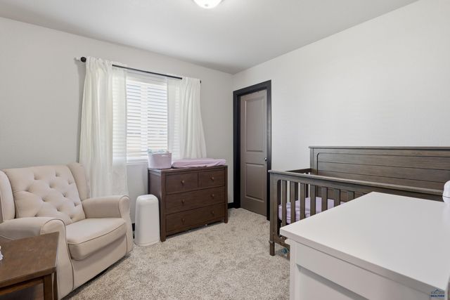 404 YELNER DR, Box Elder, SD 57719