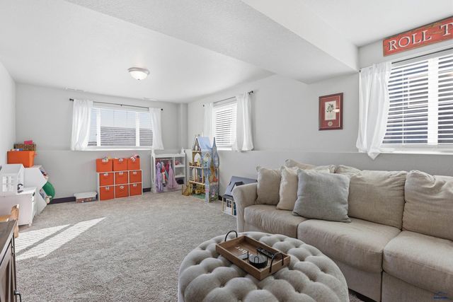 404 YELNER DR, Box Elder, SD 57719